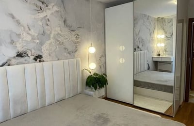 Alquiler de un amplio apartamento de 2 habitaciones, barrio Briz, Varna, Bulgaria